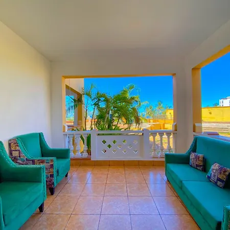 Raha Beachfront Apartment Mombasa Shanzu With Beautiful Sea View Exterior photo