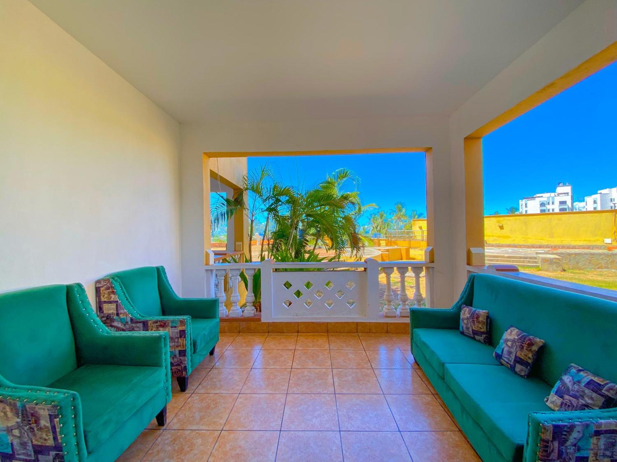 Raha Beachfront Shanzu With Beautiful Sea View Apartment Mombasa