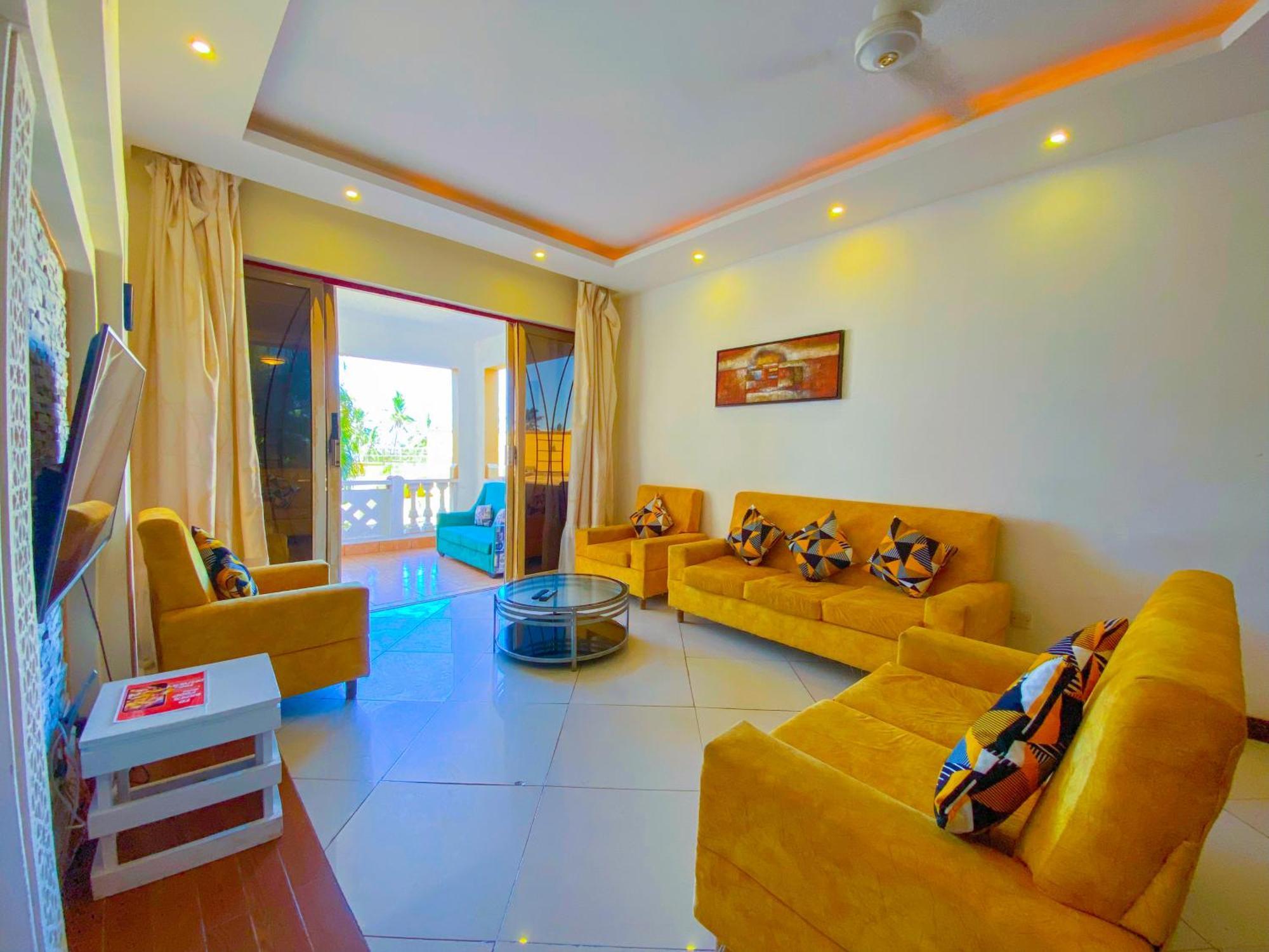 Apartment Raha Beachfront Shanzu With Beautiful Sea View *