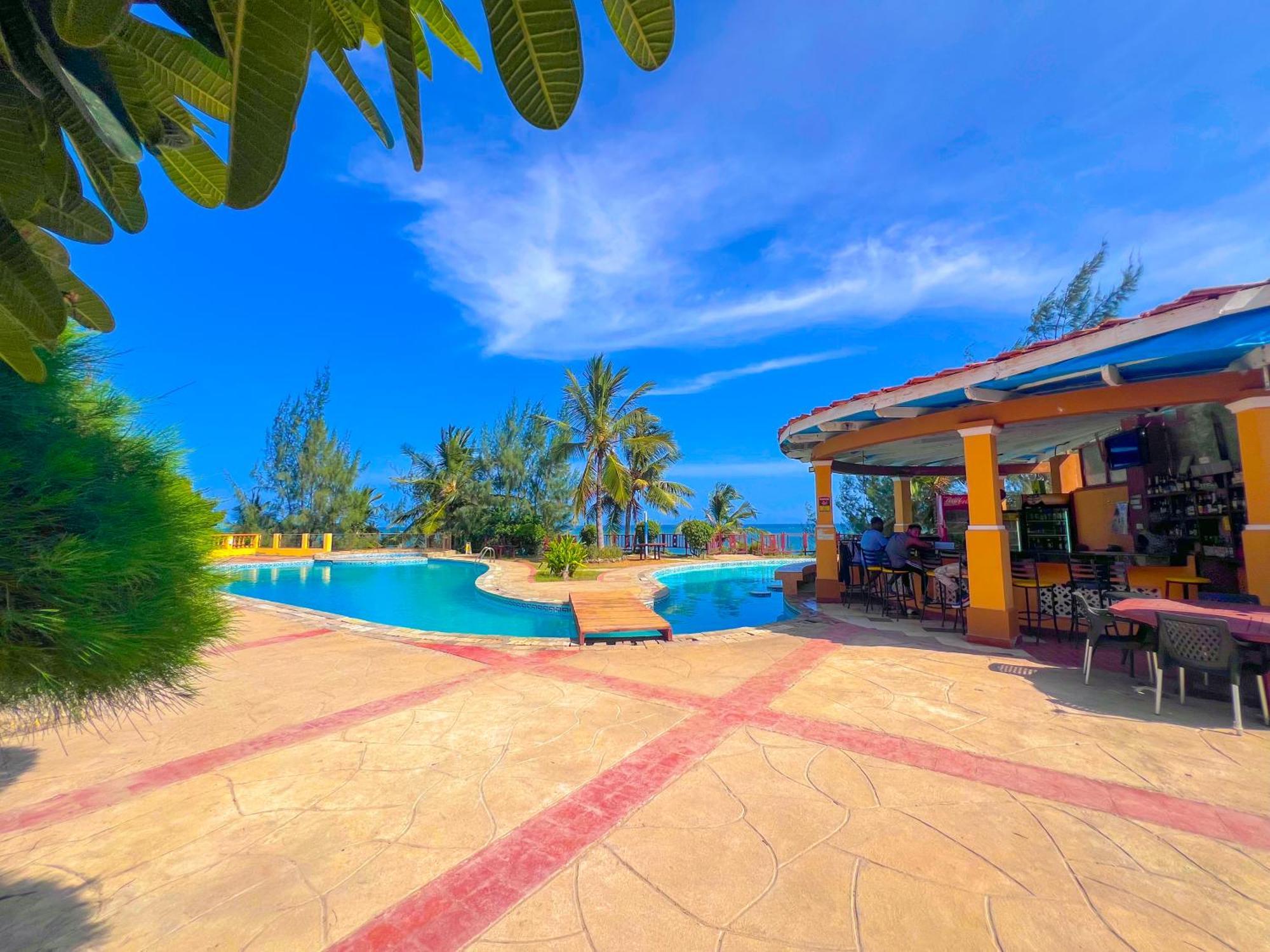 Raha Beachfront Shanzu With Beautiful Sea View Apartment